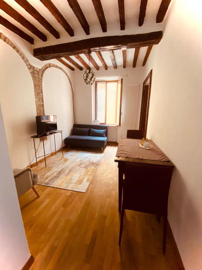 Del Posto Daire Parma Dış mekan fotoğraf